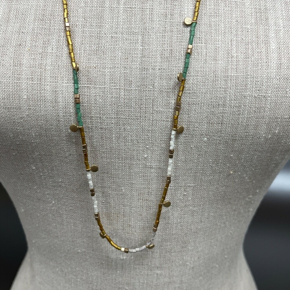 Gold-tone White Green Chain Beaded Fashion Necklace NWOT - Picture 2 of 4
